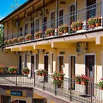 Long Street Hotel 3*