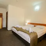 Long Street Hotel 3*