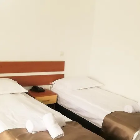 Hotel Long Street 3*