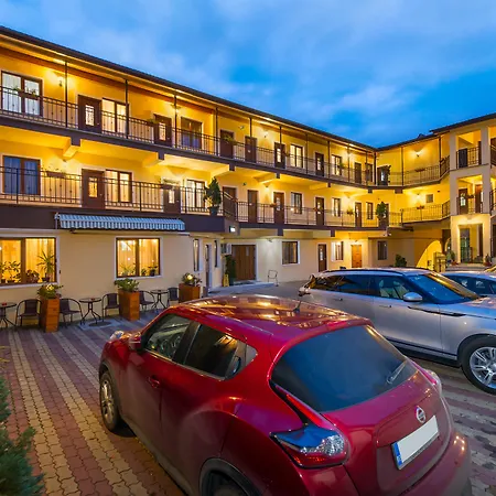 Long Street Hotel Braşov
