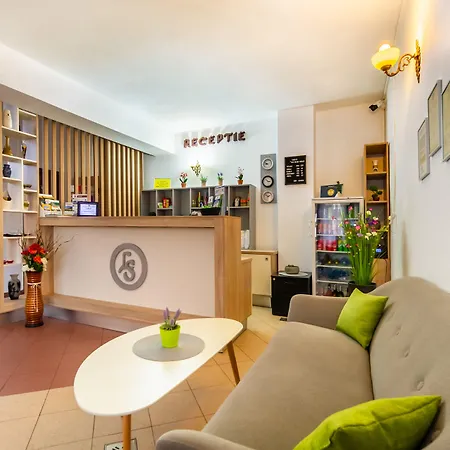 Long Street ホテル 3*