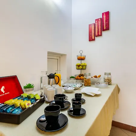 Long Street Hotel 3*