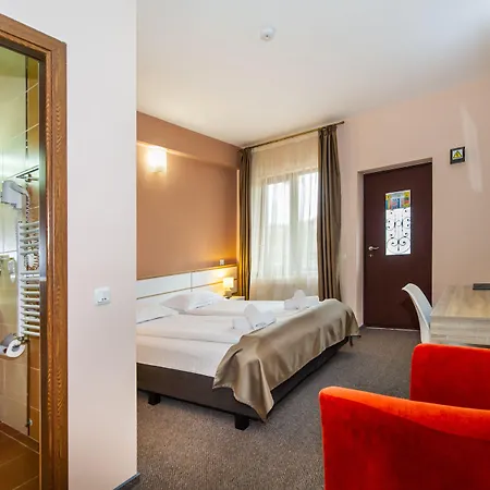 Long Street ブラショフ