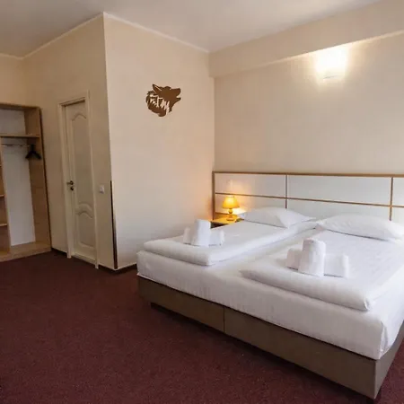 Long Street ブラショフ