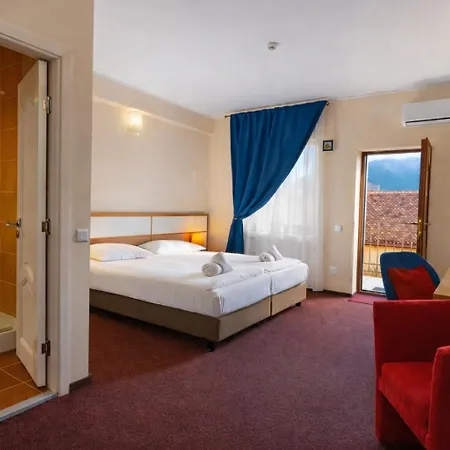 Long Street ホテル 3*