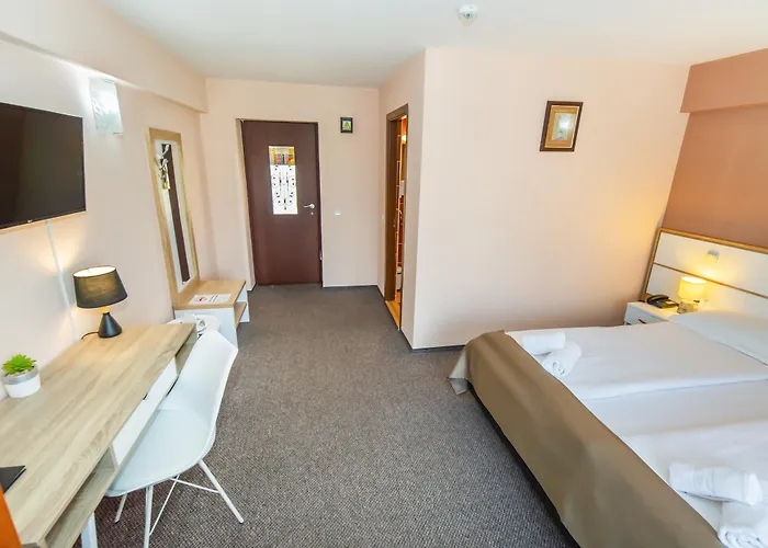 Long Street Hotell Braşov