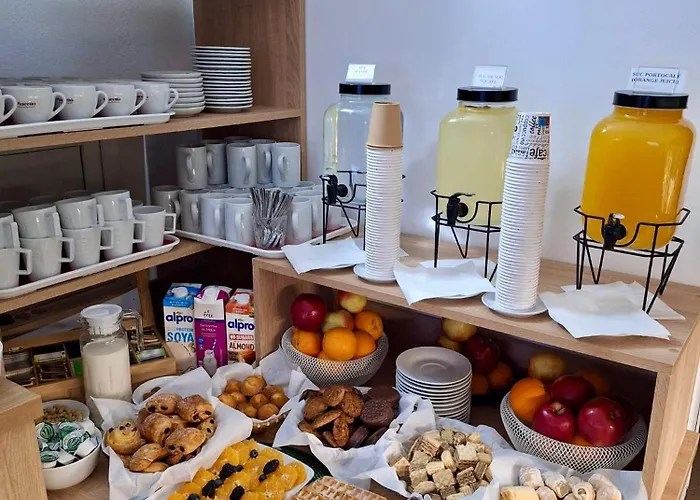 Long Street Hotel 3*