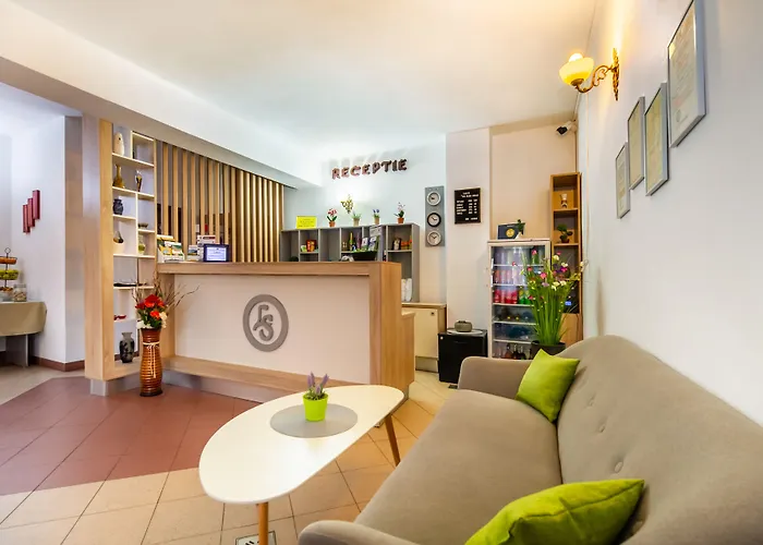 Long Street Hotel 3*