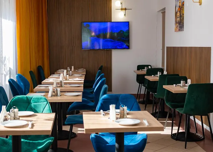 Long Street 3* Brasov