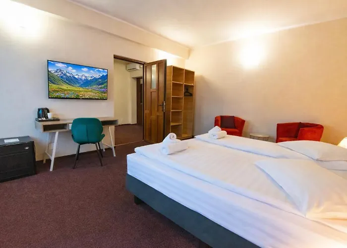 Long Street ブラショフ