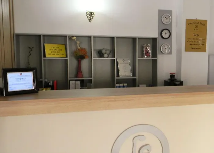 Long Street ブラショフ